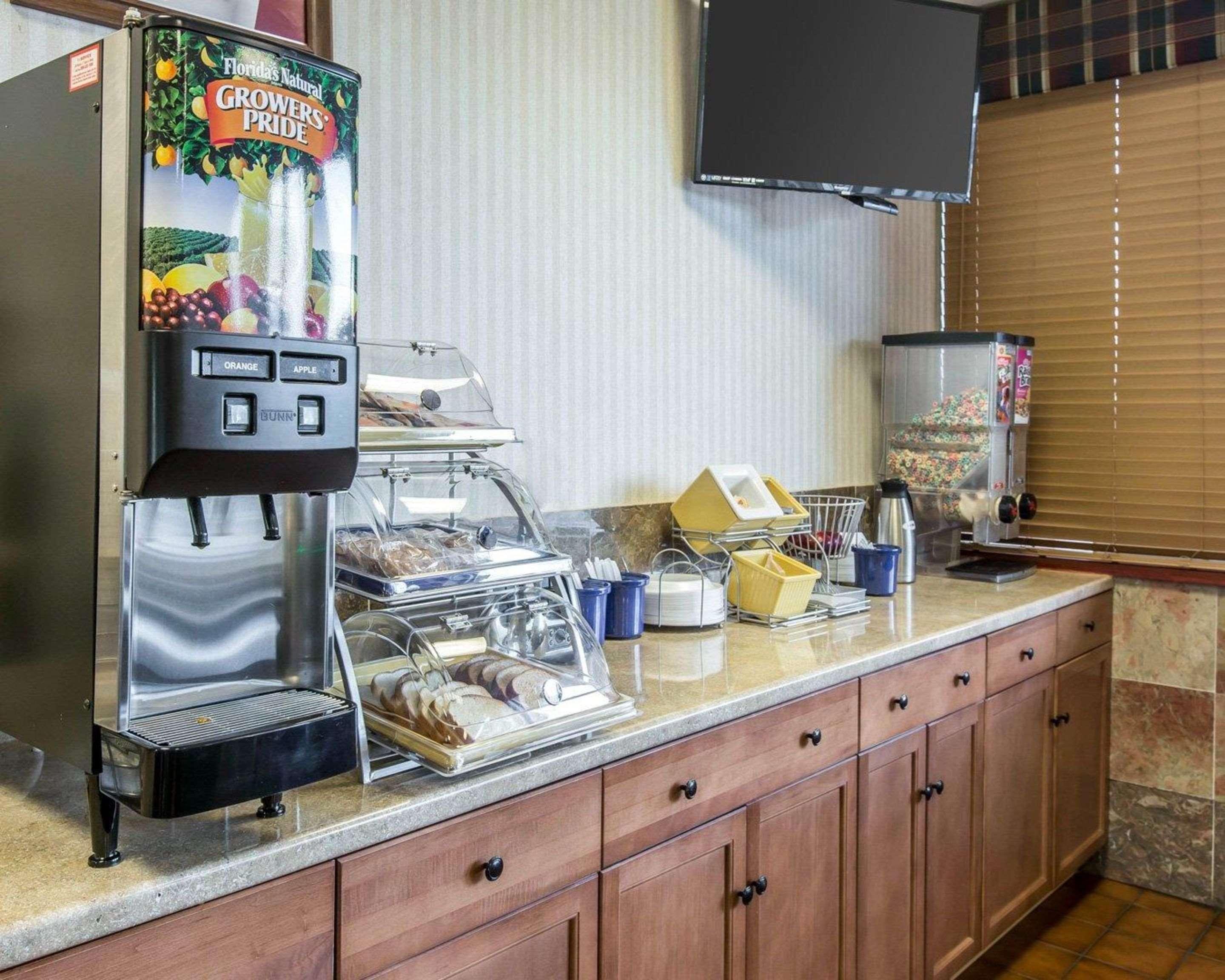Econo Lodge Calhoun Extérieur photo