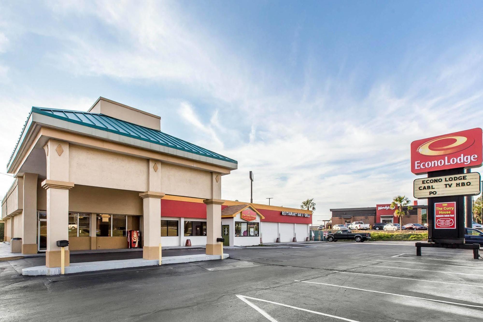 Econo Lodge Calhoun Extérieur photo